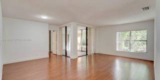 3846 Coral Tree Cir Gallery 3