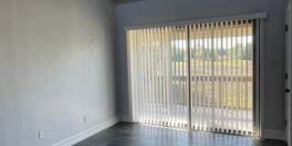 Charming and Spacious 1-Bedroom, 1-Bath Condo in the Highly Desirable Grenelefe Community! Gallery 7