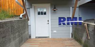 Updated Studio Downtown Bremerton!!! Gallery 1