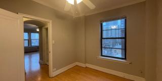 434 W Wellington Gallery 3