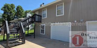 3 Bedroom 2 Bathroom Duplex with 1 car garage in KCMO 3 Bedroom 2 Bathroom Duplex with 1 car garage in KCMO Gallery 1