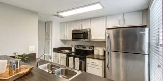 The Fountains at Deerwood Gallery 9