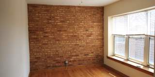 4931 N Kedzie Ave Gallery 3