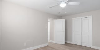 Laura Lane Apartments Gallery 14