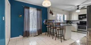 2002 17th Street Gallery 14