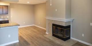 Sierra Oaks – North Gallery 22