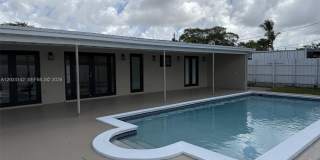 9800 SW 12th Ter Gallery 20