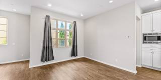 Your Next Home Awaits – Beautiful 3-Bedroom Irvine Townhome Gallery 12
