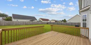 203 Macdonald Boulevard Gallery 36