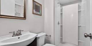 73 GREENVALE Gallery 18