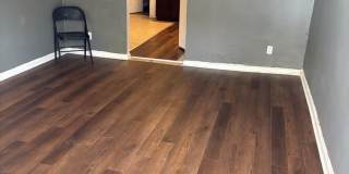 Akings - 5133 Irving St Gallery 1