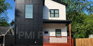 1121 Zeigler Street Gallery 1