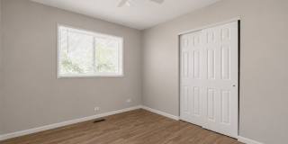 6847 Hawthorne Lane Gallery 8