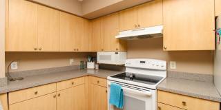 The Sanctuary at Imperial River | Elegant 2BR/2BA Condo | Seasonal Rental Opportunity Gallery 5