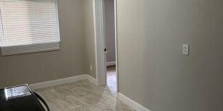 **4/2 BR Single Family home : Available Now Gallery 18