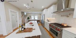 42 Parsons St. Gallery 7