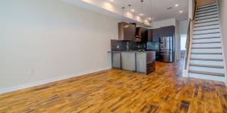 Three Bedroom Modern Olde Kensington Condo with Roofdeck Three Bedroom Modern Olde Kensington Condo with Roofdeck Gallery 1