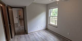 Large 4 bedroom Duplex Gallery 15