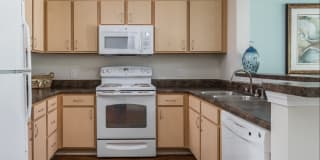 Tides at Calabash Apartments Gallery 3
