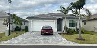 12548 SW Green Creek Drive Gallery 1