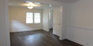 611 Johnson Street- OFFERING 1 MONTH FREE WITH A YEAR'S LEASE! Historic Downtown living! New paint and flooring throughout! New appliances! Recent price reduction! Gallery 8