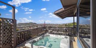 Ocean & Diamond Head Views – Kahala Gem Gallery 18