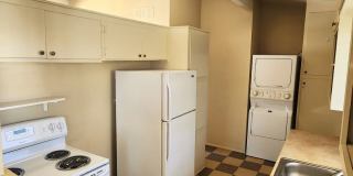 Cozy 2 bed/1 Bath house-UNFURNISHED ** Gallery 21