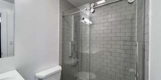340 Adams Street Northeast - Gallery 27