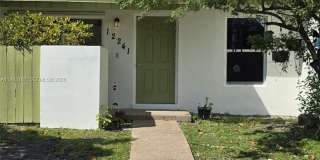 12241 SW 115th Ter Gallery 1