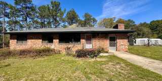 3 bed/1 bath house Gallery 1