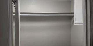 2626 Grant Avenue Gallery 16