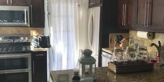 10794 N Kendall Dr Gallery 1