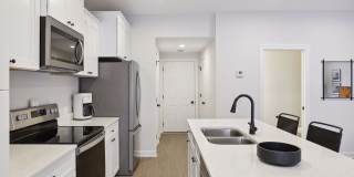 3 Bedroom Town Home Gallery 8