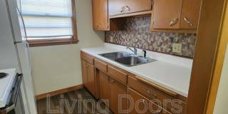 1027 Garfield St 5 Gallery 2