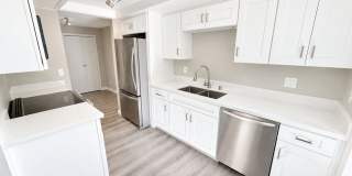 Beautifully Remodeled One Bedroom Condo at Fairwood Gallery 1
