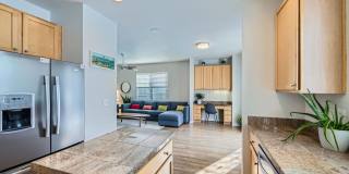 Spacious 4BDR Retreat in Lafayette Gallery 10