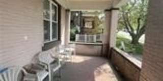5807 Bartlett St Gallery 4