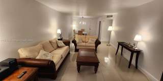 18151 NE 31st Ct Gallery 25