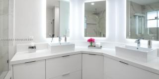 8325 NW 161st Ter Gallery 9