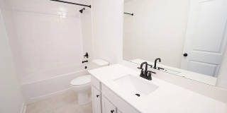 136 Kingswood Cir, Bloomingdale Gallery 15