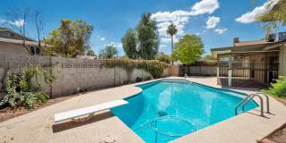 6 Bed/4.5 Bath Home Close to ASU Gallery 1