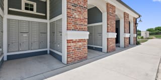 Sadler House Luxury Apartment Homes Gallery 48