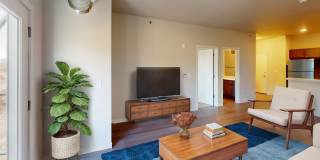 Boulevard Apartments & Townhomes Gallery 48