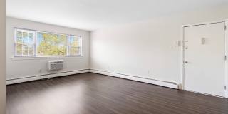 Carriage House Apartments Gallery 5