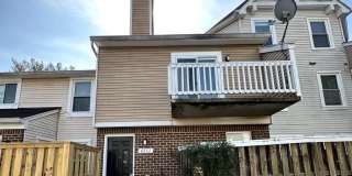 4311 PEMBROOK VILLAGE Drive Gallery 1