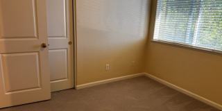 Beautiful and spacious 4 bedroom/ 2.5 bathroom home Gallery 15