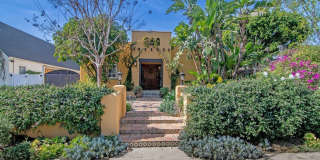 543 N Las Palmas Ave Gallery 1