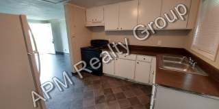 Renovated two bedroom near Harden Street - 50% off! Gallery 6