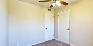 1913 E El Parque Drive Gallery 3
