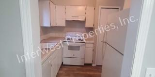 Beautiful Ranch Style Home on Very Large Corner Lot With W/D Hookups, Fireplace, 2 Car Garage & A/C Unit! Gallery 7